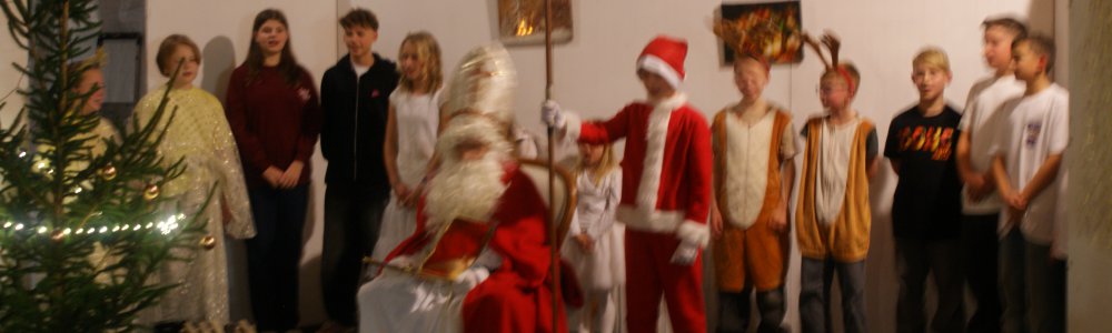 Seniorenkaffee und Weihnachtsspiel